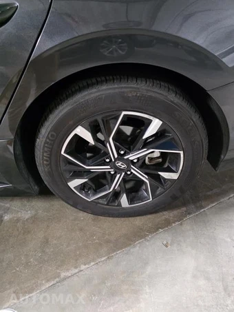 2025 Hyundai Sonata SEL - miniatura 11
