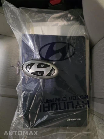 2025 Hyundai Sonata SEL - miniatura 12