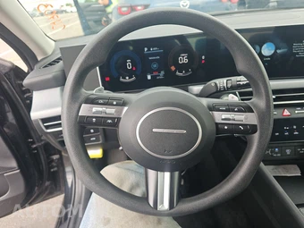 2025 Hyundai Sonata SEL - miniatura 10
