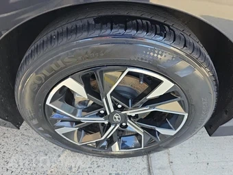 2025 Hyundai Sonata SEL – miniatura 10