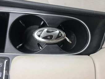 2025 Hyundai Sonata SEL – miniatura 8