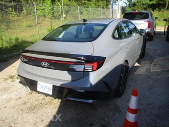 2025 Hyundai Sonata SEL - miniatura 14