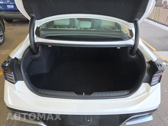 2025 Hyundai Sonata SEL - miniatura 15