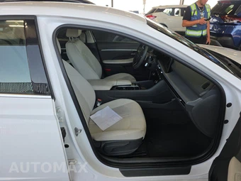 2025 Hyundai Sonata SEL - miniatura 8