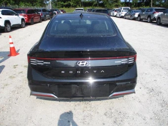 2025 Hyundai Sonata SEL - miniatura 2