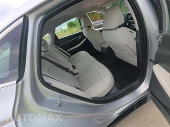 2025 Hyundai Sonata SEL - miniatura 13