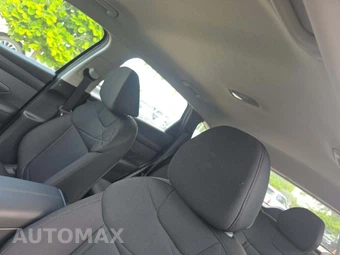 2025 Hyundai Tucson SE - miniatura 8