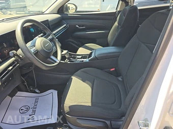 2025 Hyundai Tucson SE - miniatura 7