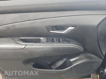 2025 Hyundai Tucson SE - miniatura 9