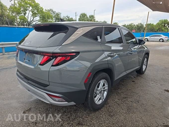 2025 Hyundai Tucson SE - miniatura 4