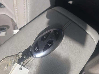 2025 Hyundai Tucson SE - miniatura 8