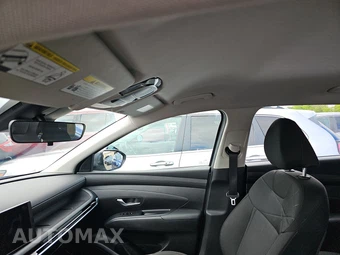 2025 Hyundai Tucson SE - miniatura 17