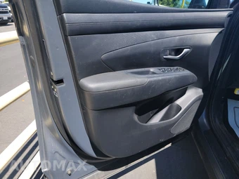 2025 Hyundai Tucson SE - miniatura 9