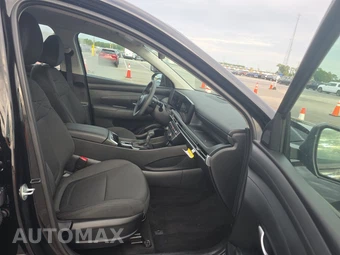 2025 Hyundai Tucson SE - miniatura 8
