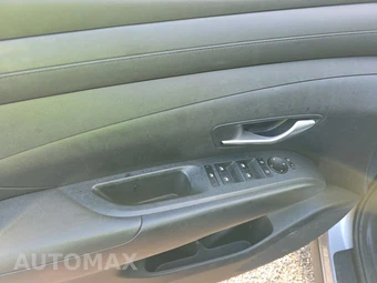 2025 Hyundai Tucson SE - miniatura 9