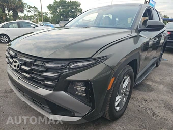 2025 Hyundai Tucson SE