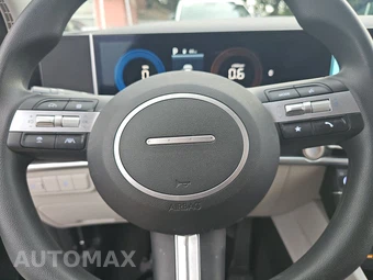2025 Hyundai Tucson SE - miniatura 10