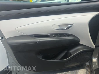 2025 Hyundai Tucson SE - miniatura 9