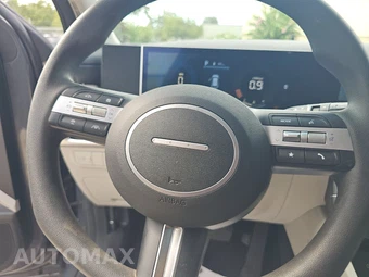 2025 Hyundai Tucson SE - miniatura 10