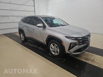 2025 Hyundai Tucson SE - miniatura 3
