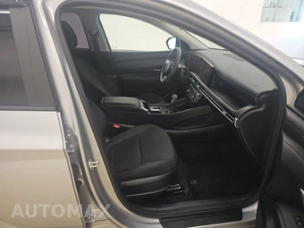 2025 Hyundai Tucson SE - miniatura 8