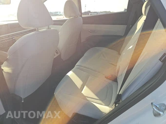 2025 Hyundai Tucson SEL - miniatura 13
