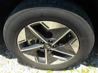 2025 Hyundai Tucson SEL - miniatura 8