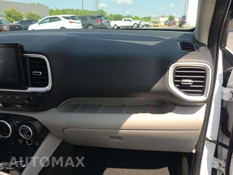 2025 Hyundai Venue Limited - miniatura 16
