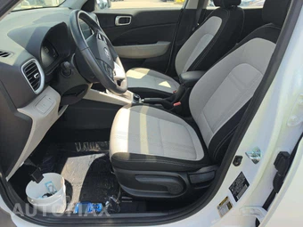 2025 Hyundai Venue Limited - miniatura 3
