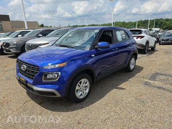 2025 Hyundai Venue SE