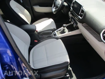 2025 Hyundai Venue SEL - miniatura 13