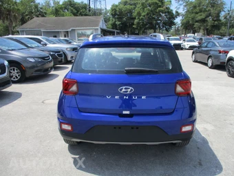 2025 Hyundai Venue SEL - miniatura 6