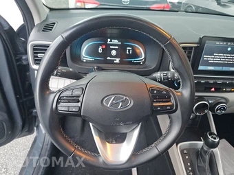 2025 Hyundai Venue SEL – miniatura 10