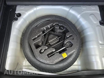 2025 Hyundai Venue SEL - miniatura 23