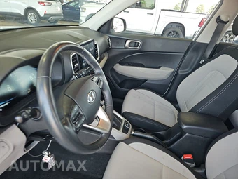 2025 Hyundai Venue SEL – miniatura 11
