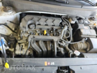 2025 Hyundai Venue SEL – miniatura 15