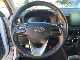 2025 Hyundai Venue SEL - miniatura 10