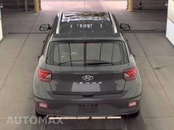 2025 Hyundai Venue SEL - miniatura 5