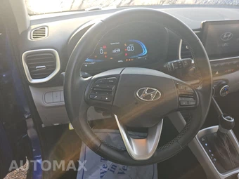 2025 Hyundai Venue SEL - miniatura 10
