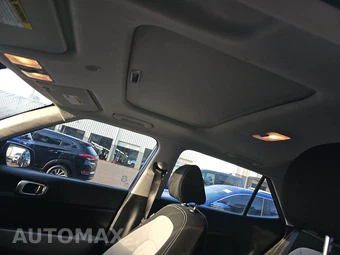 2025 Hyundai Venue SEL - miniatura 18