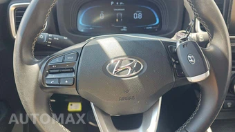 2025 Hyundai Venue SEL - miniatura 17