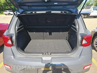 2025 Hyundai Venue SEL - miniatura 14