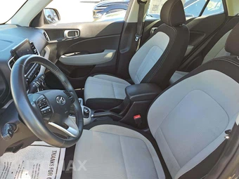 2025 Hyundai Venue SEL - miniatura 6