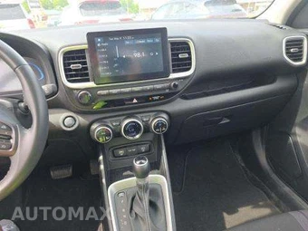 2025 Hyundai Venue SEL - miniatura 11