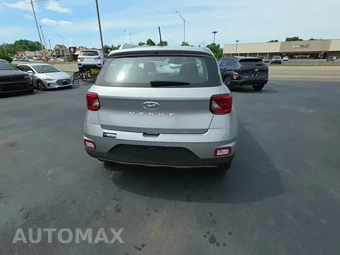 2025 Hyundai Venue SEL - miniatura 4
