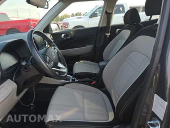 2025 Hyundai Venue SEL - miniatura 7
