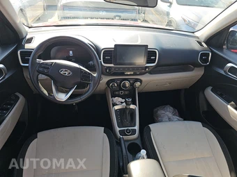 2025 Hyundai Venue SEL - miniatura 11