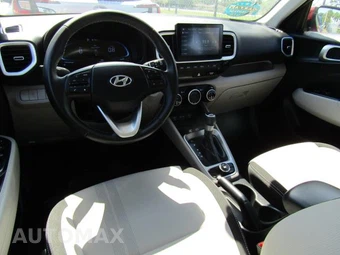 2025 Hyundai Venue SEL - miniatura 14