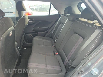 2025 Hyundai Venue SEL – miniatura 13