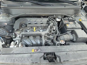 2025 Hyundai Venue SEL – miniatura 15